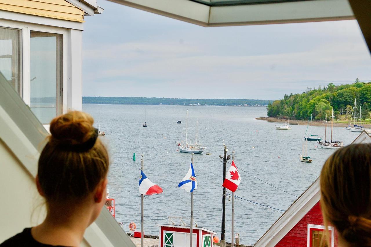 Rum Runner Inn Lunenburg Extérieur photo