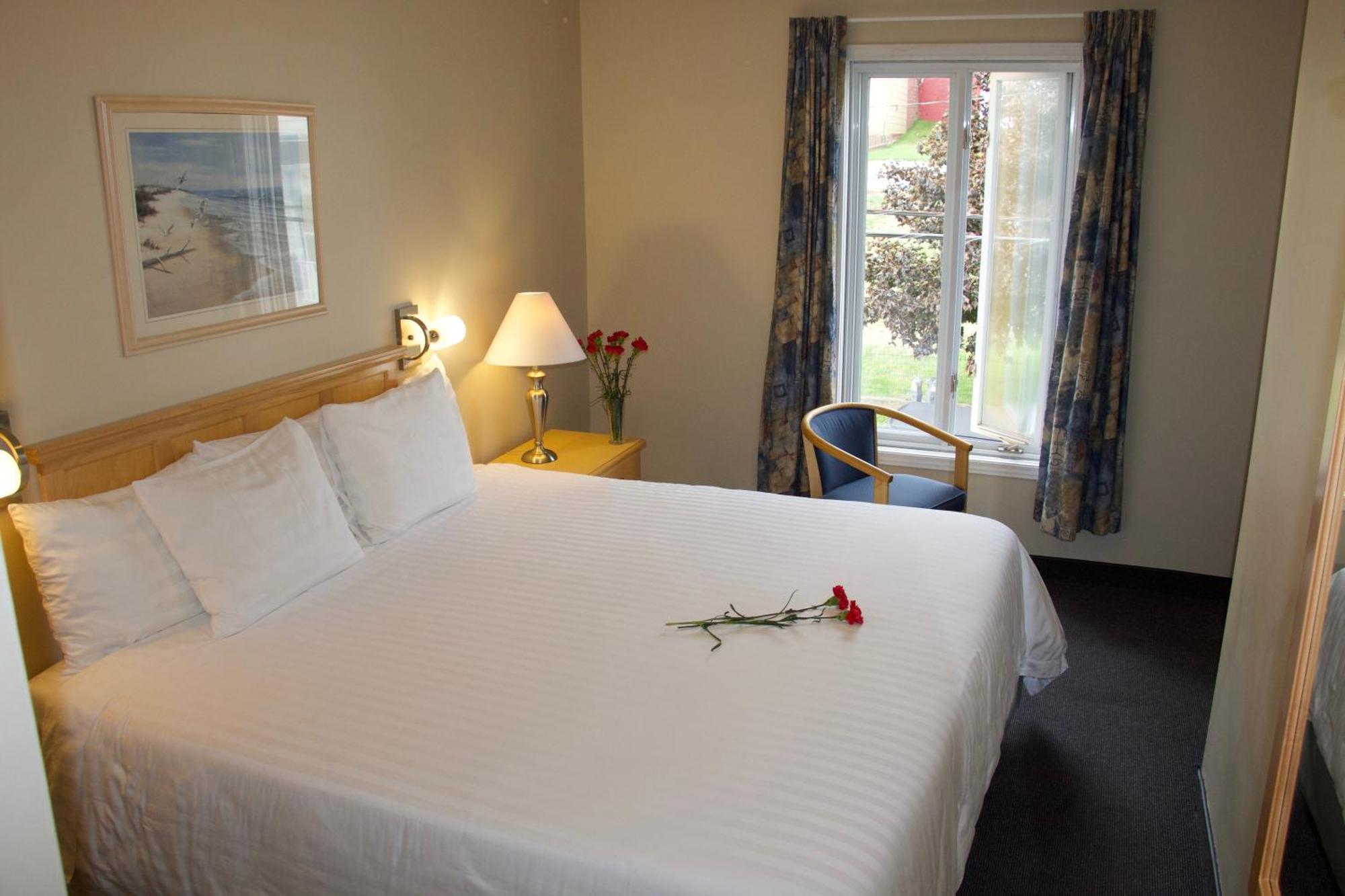 Rum Runner Inn Lunenburg Extérieur photo
